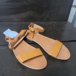 NEW Flat Faux Leather Ankle Strap and Adjustable Buckle Sandals Size 9